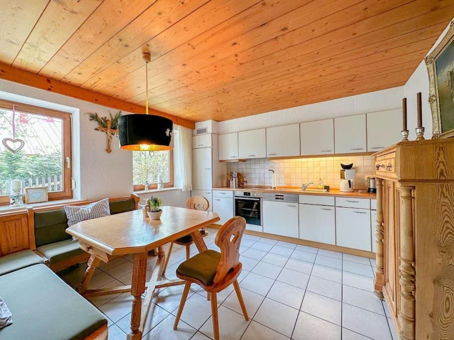 Alpines Wohlfuehl-Apartment Oplus Oberstaufen Dış mekan fotoğraf